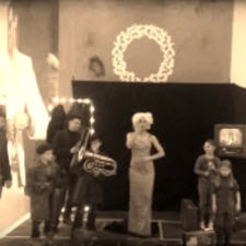 Чёрно-белое кино в ТРЦ «Океания», часть 7